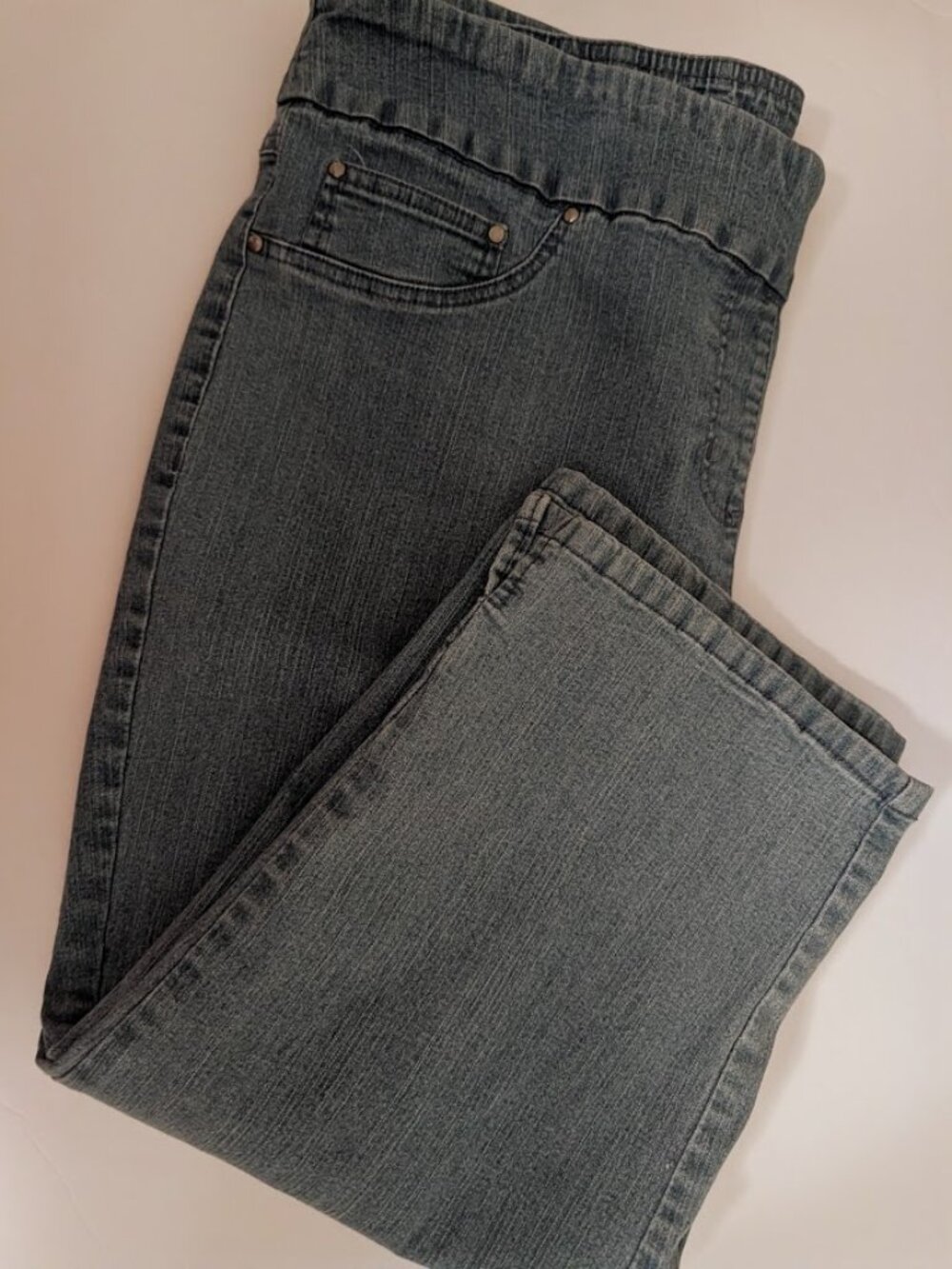 Ruby Rd. denim stretch capris Size 14